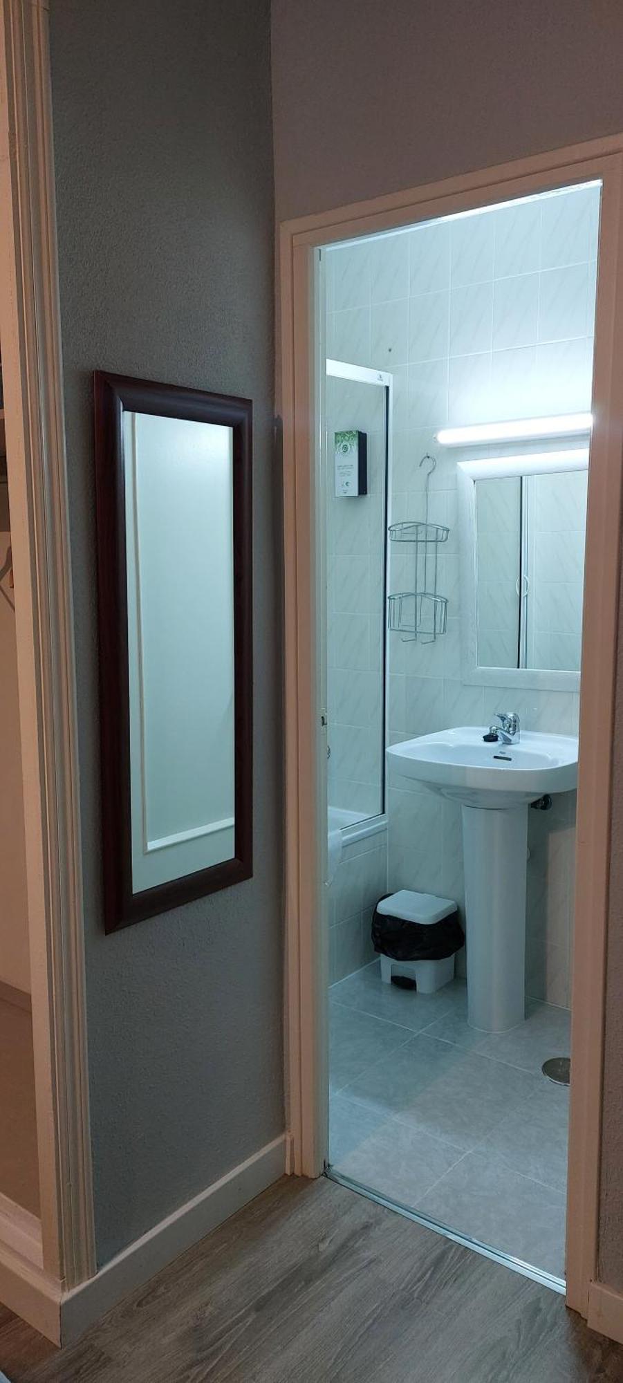 Triple Room Private Bathroom