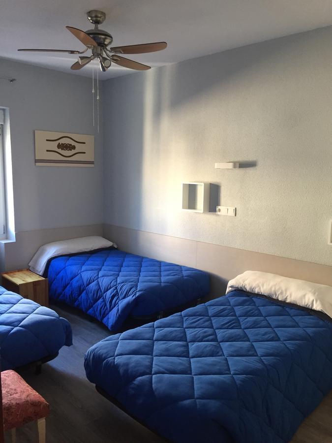 Triple Room Private Bathroom
